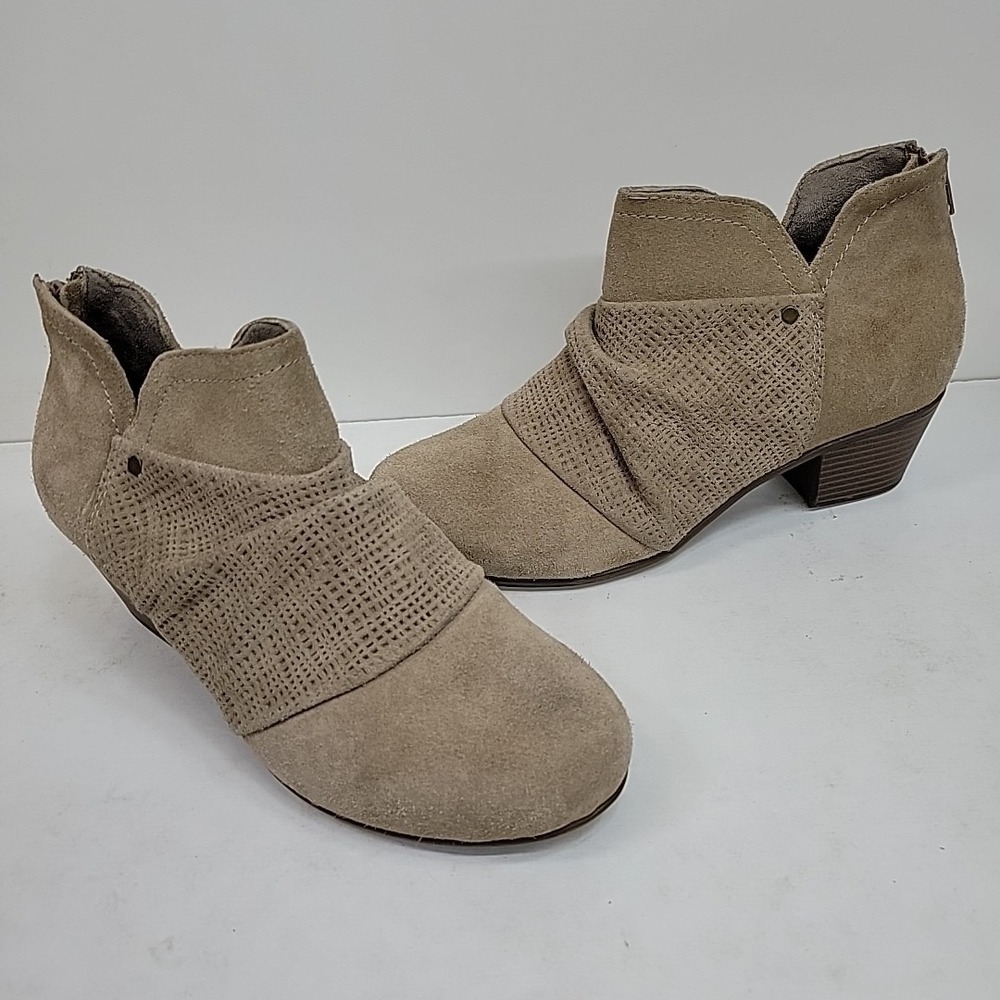 Array Womens Blair Taupe Suede block heel Ankle Booties Size 10 Rear Zipper